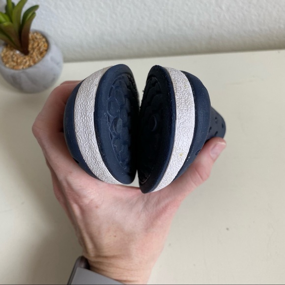 Cat & Jack Navy Blue Water Play Toddler Shoes - Picture 9 of 10